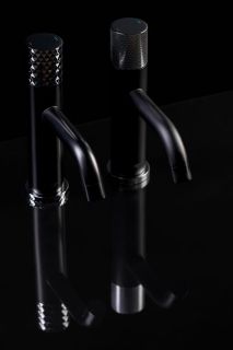 Смеситель для раковины Boheme Stick Black touch чёрный/хром 121-BCR.2