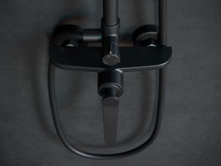 Душевая стойка Laguraty 17057 с изливом чёрный матовый