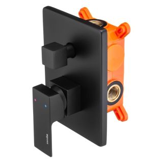 Встраиваемый смеситель Swedbe Platta 5519B подключение на два выхода чёрный