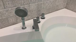 Гидромассажная ванна Frank F164 угловая 1400х1400х600