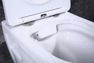 Унитаз подвесной BelBagno Loto BB070CHR/SC с сиденьем